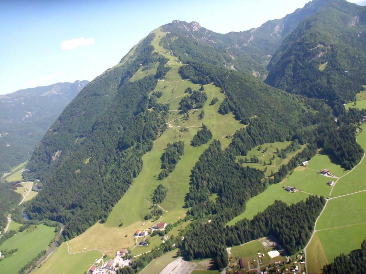 Gaestehaus Gruenbacher เคิสเซน ภายนอก รูปภาพ